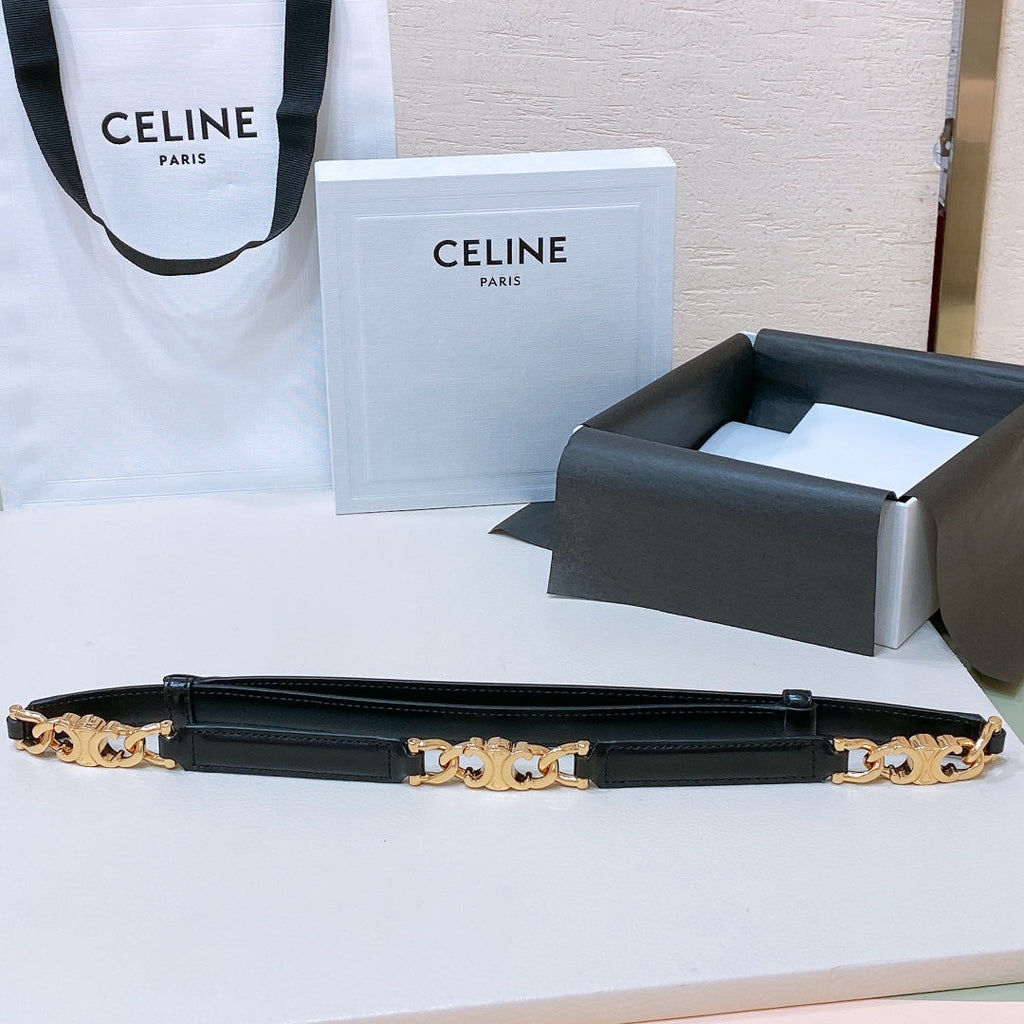 SMALL 18 MM GOURMETTE TRIOMPHE ADJUSTABLE BELT IN BLACK LEATHER GOLD HARDWARE