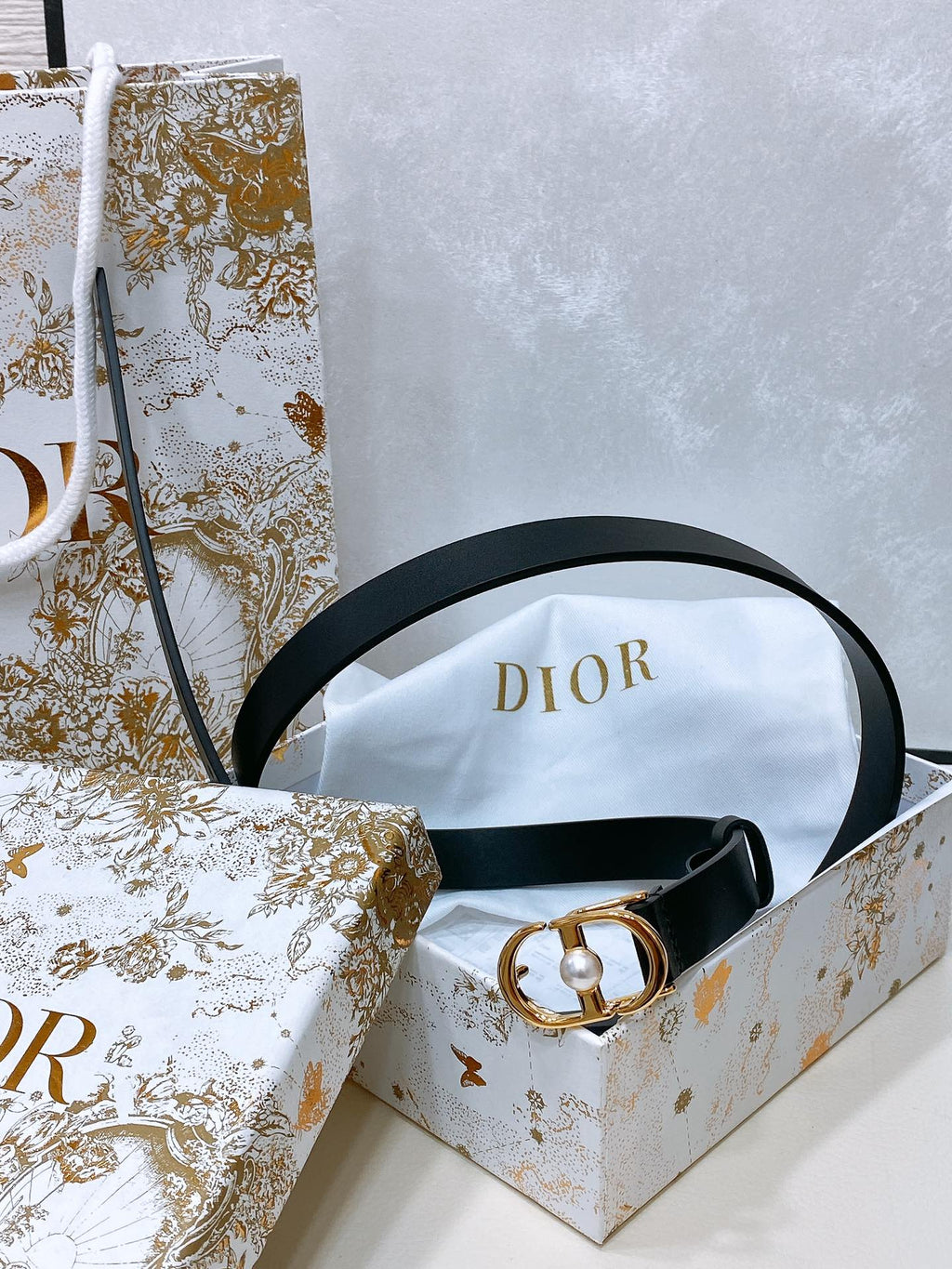 CD Montaigne Belt 20mm Black Calfskin Pearl Gold Buckle