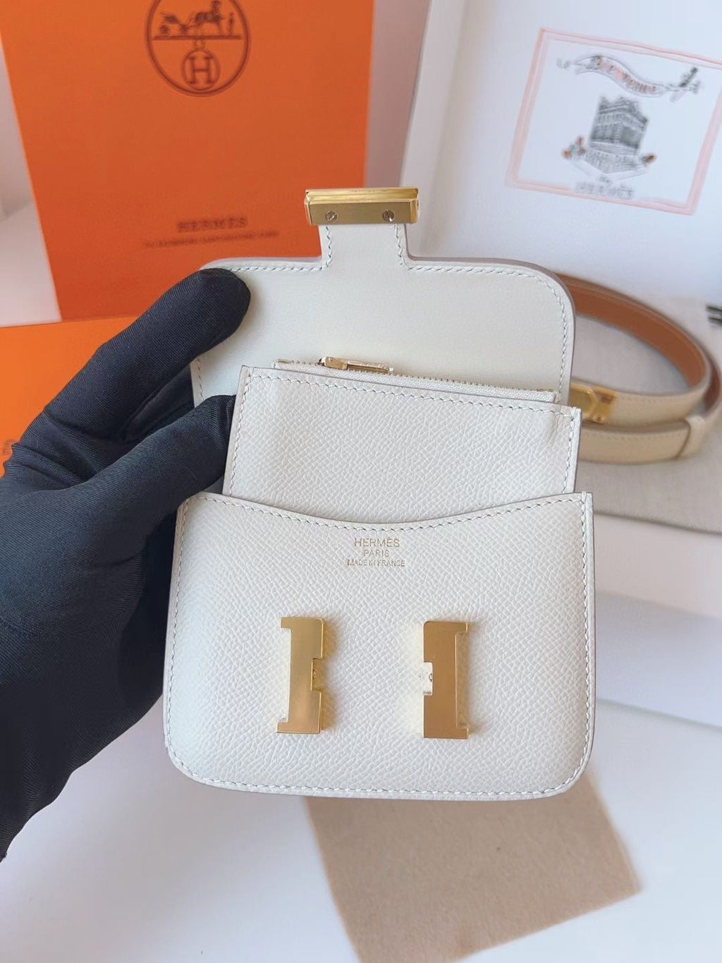 hm kelly belt 18mm with constance slim white epsom gold hardware