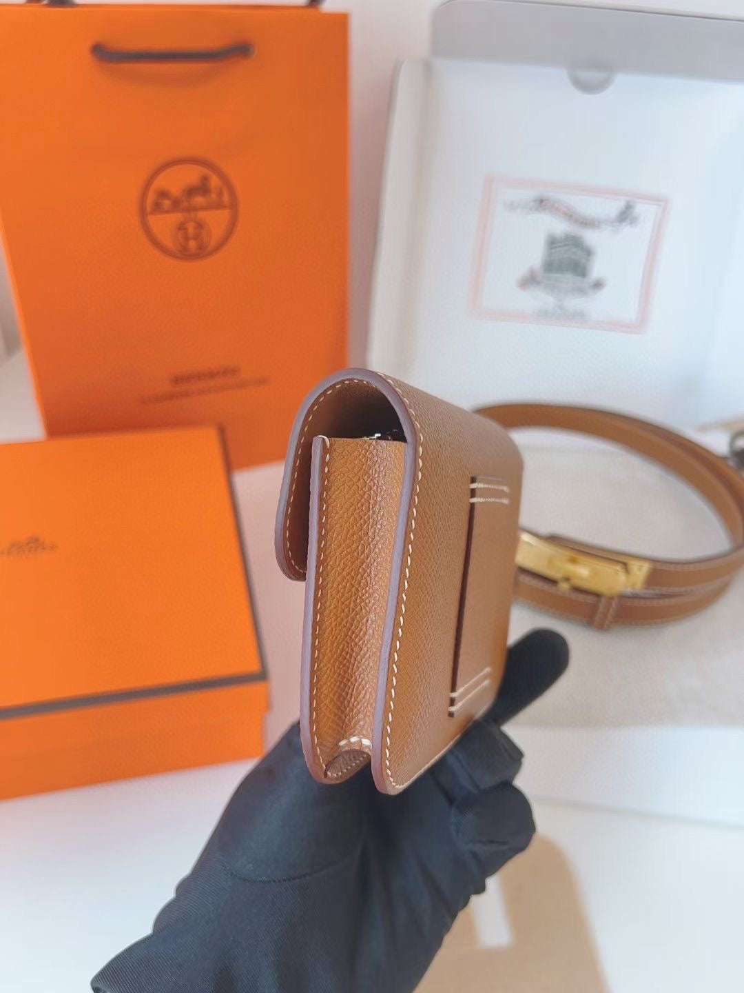 hm kelly belt 18mm with constance slim brown epsom gold hardware