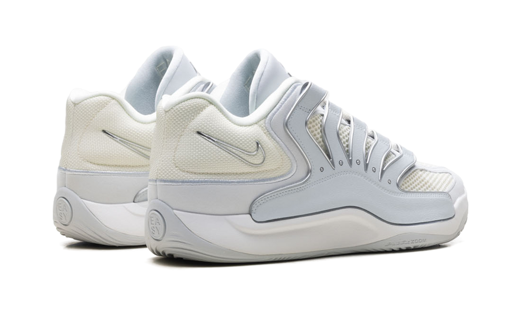 KD 18 "Soft Pearl Metallic Silver" HV1992 001