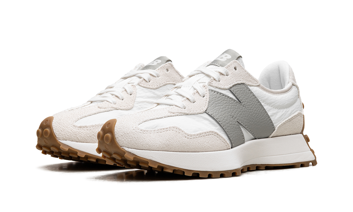 327 WMNS "Linen / Sea Salt / Olivine" WS327FTB