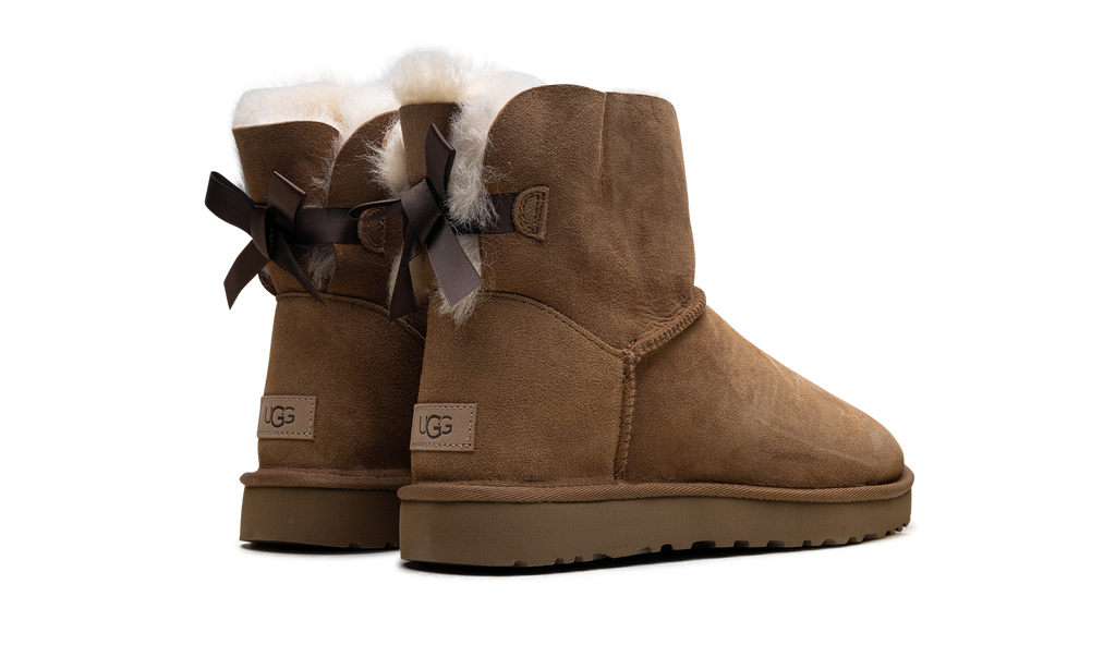 Mini Bailey Bow II Boot - Chestnut WMNS "Chestnut" 1016501 CHE