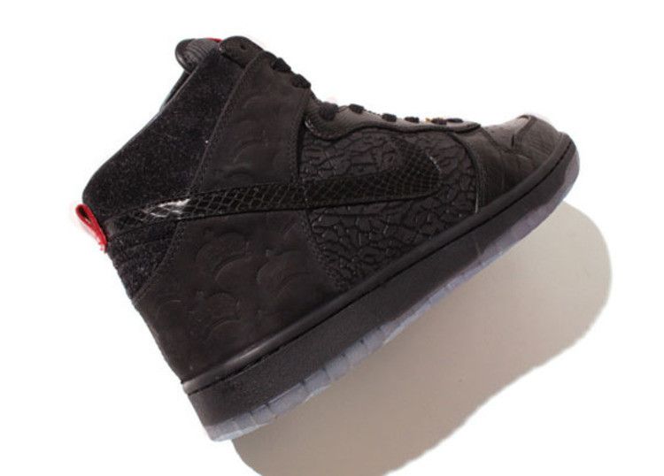 Nike Dunk High Mighty Crown