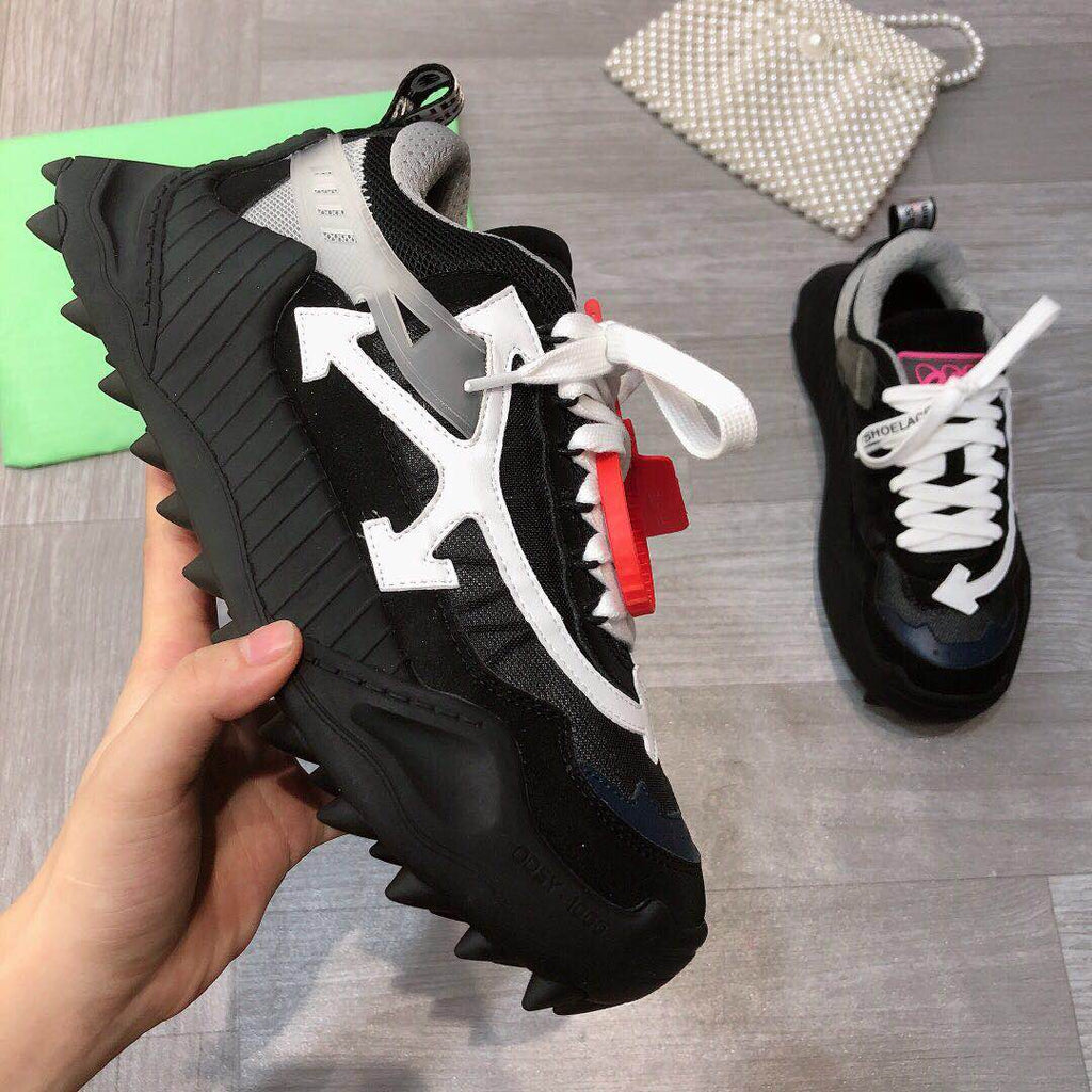 SE029  Women size 4-10   Men size7-12