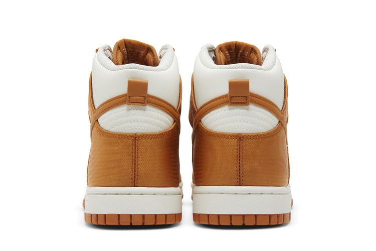 Nike Dunk High Monarch