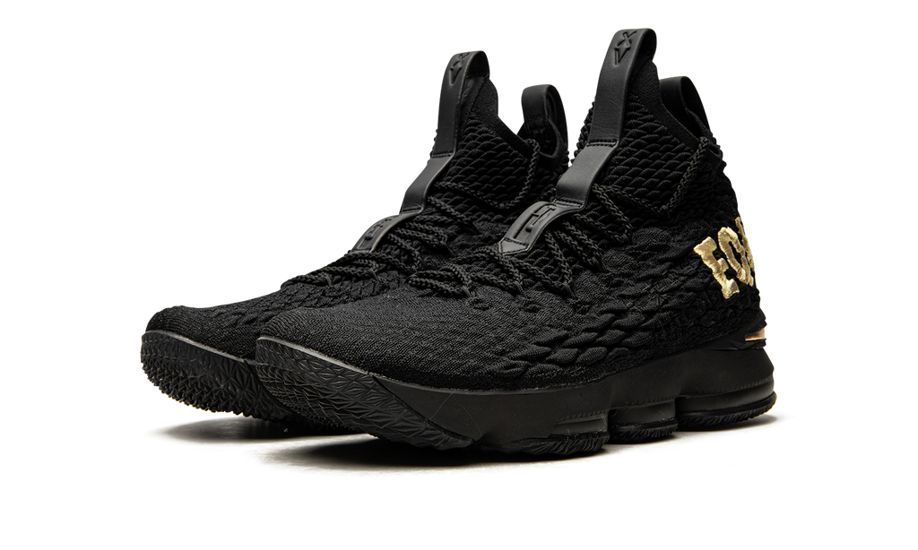 Lebron 15 "Equality" 897648 818