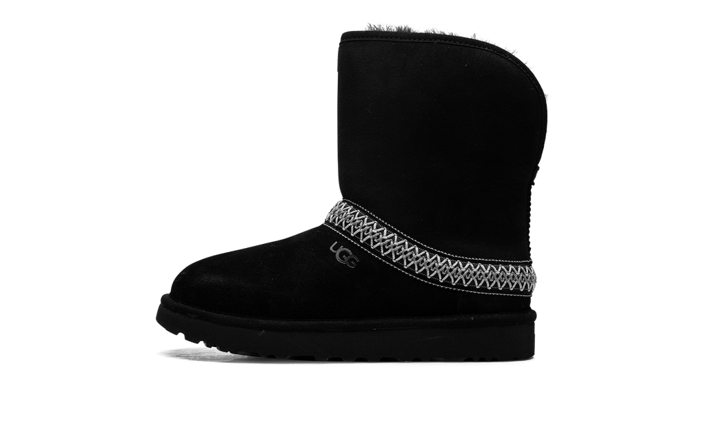 Classic Short Crescent Boot WMNS "Black" 1161770 BLK