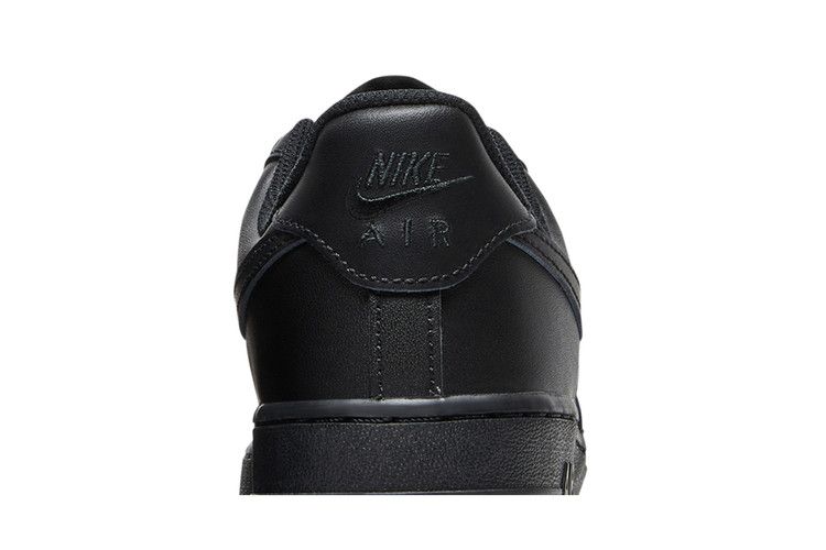 Nike Wmns Air Force 1 '07 'Triple Black'
