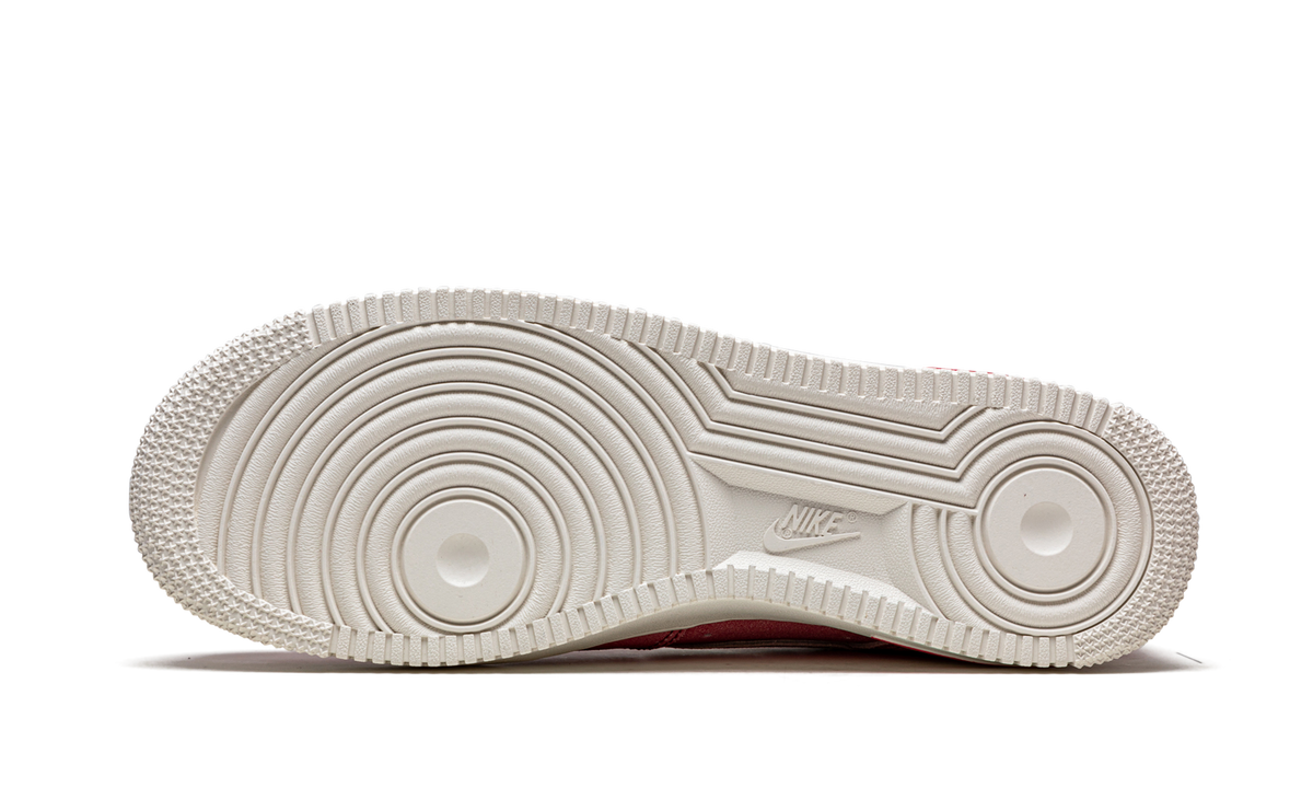 Air Force 1 Low '07 LV8 "Dusty Red" DH0265 600