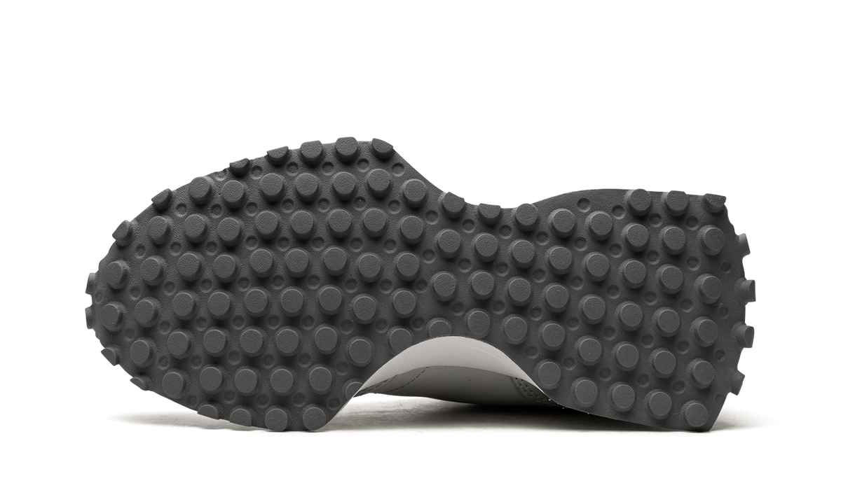 327 WMNS "Light Aluminum Gunmetal" WS327MT1