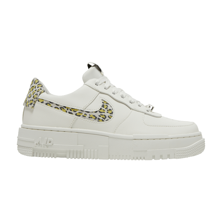 Nike Wmns Air Force 1 Pixel SE 'Leopard'