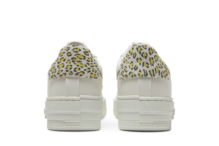 Nike Wmns Air Force 1 Pixel SE 'Leopard'