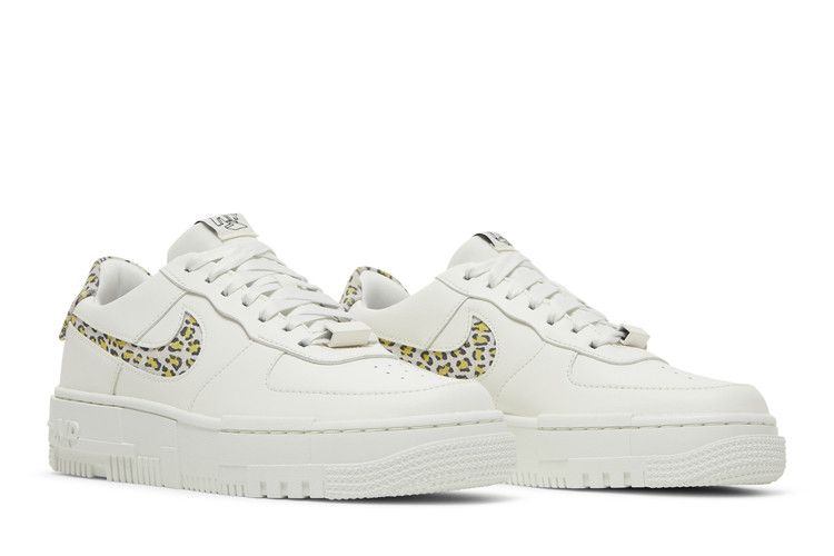 Nike Wmns Air Force 1 Pixel SE 'Leopard'