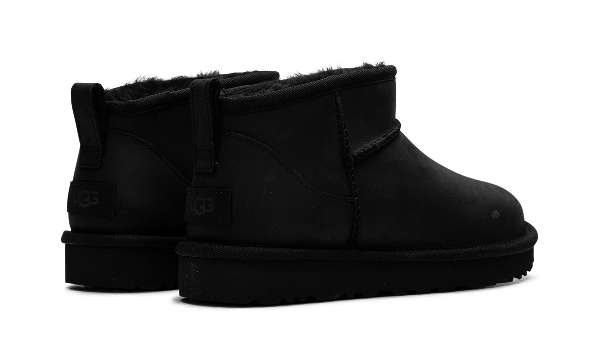Classic Ultra Mini Leather WMNS "Black" 1174210 BLK
