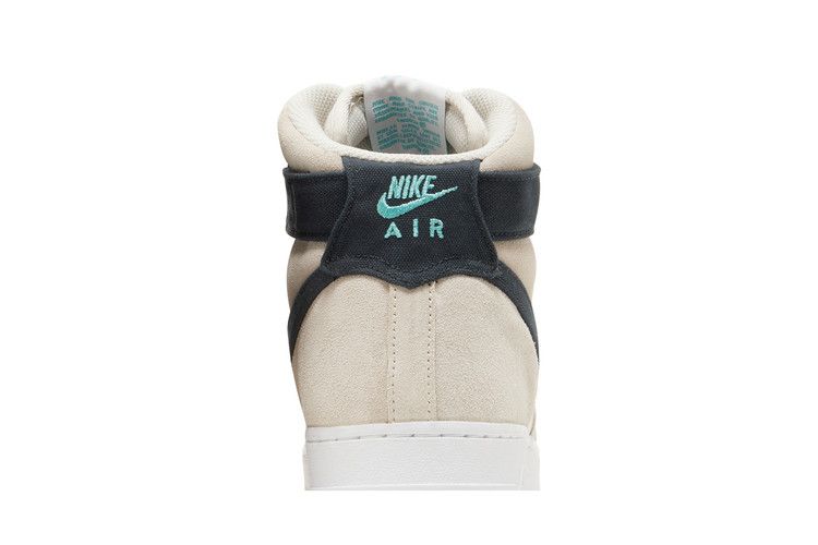 Nike Air Force 1 High '07 LX 'Light Orewood Brown Off Noir'