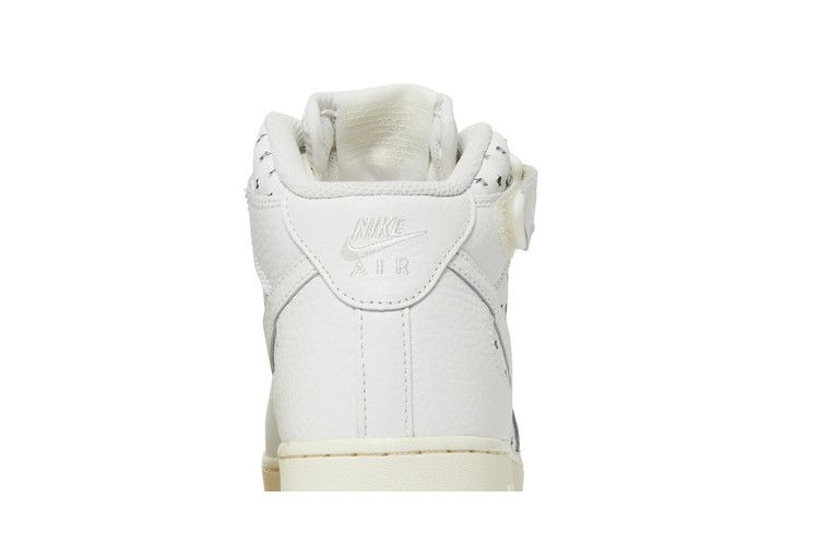 Nike Wmns Air Force 1 Mid 'Cut Out Stars'