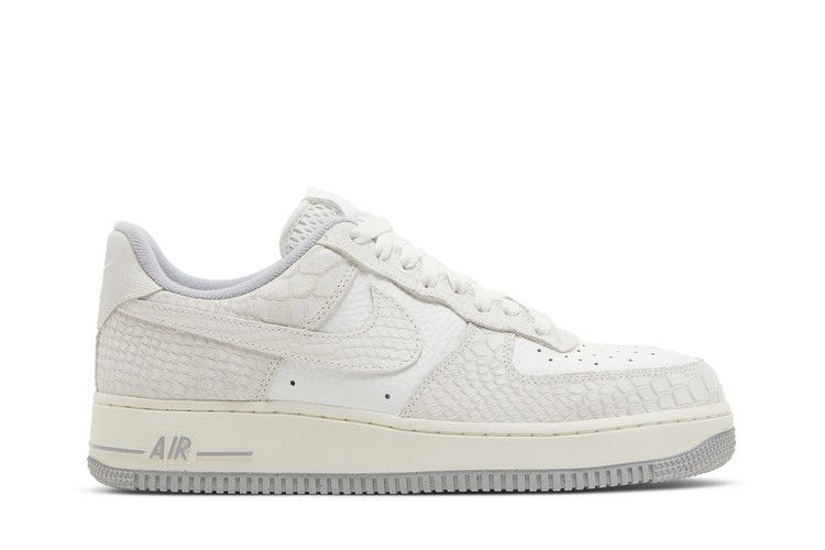 Nike Wmns Air Force 1 '07 'White Python'