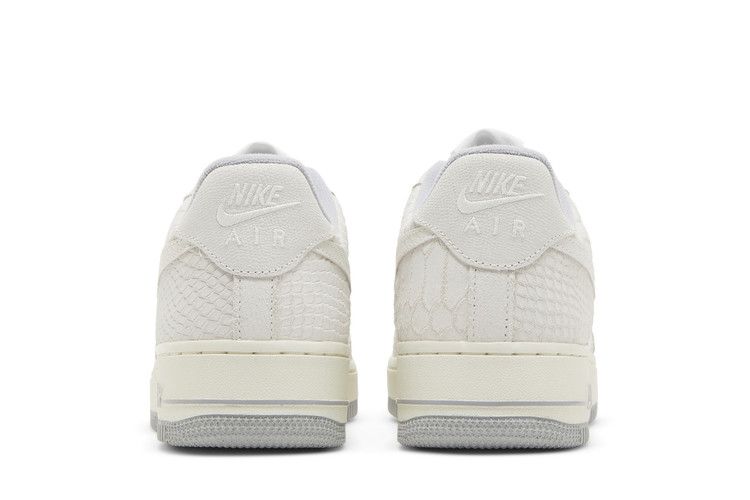 Nike Wmns Air Force 1 '07 'White Python'