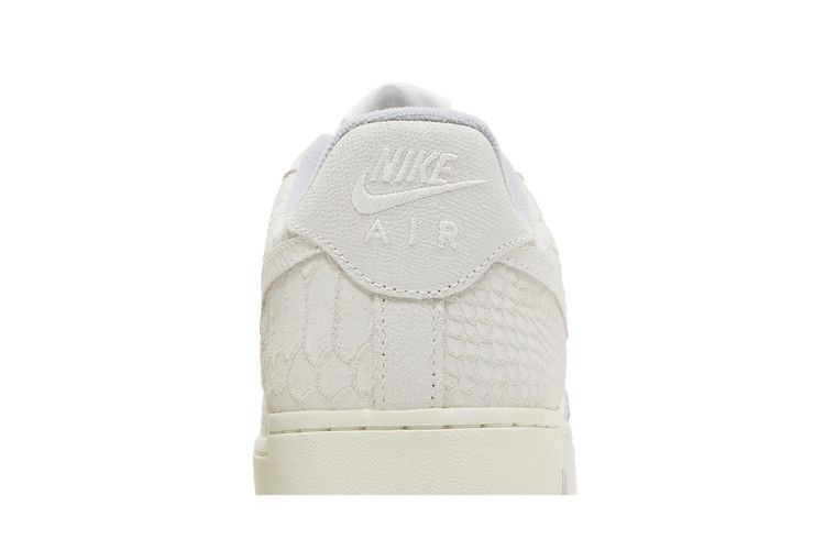 Nike Wmns Air Force 1 '07 'White Python'