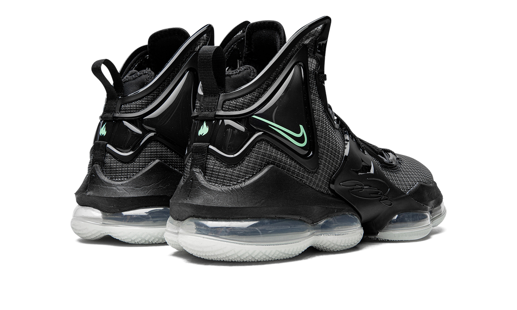LeBron XIX "Green Glow" CZ0203 003
