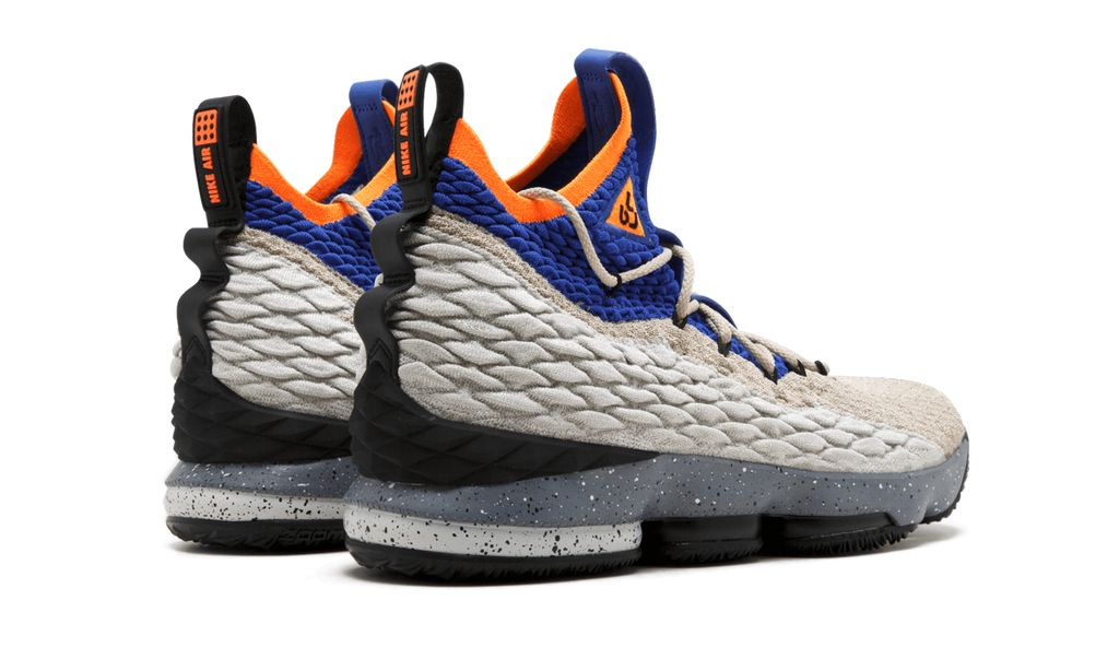 LeBron 15 "Mowabb" AR4831 900