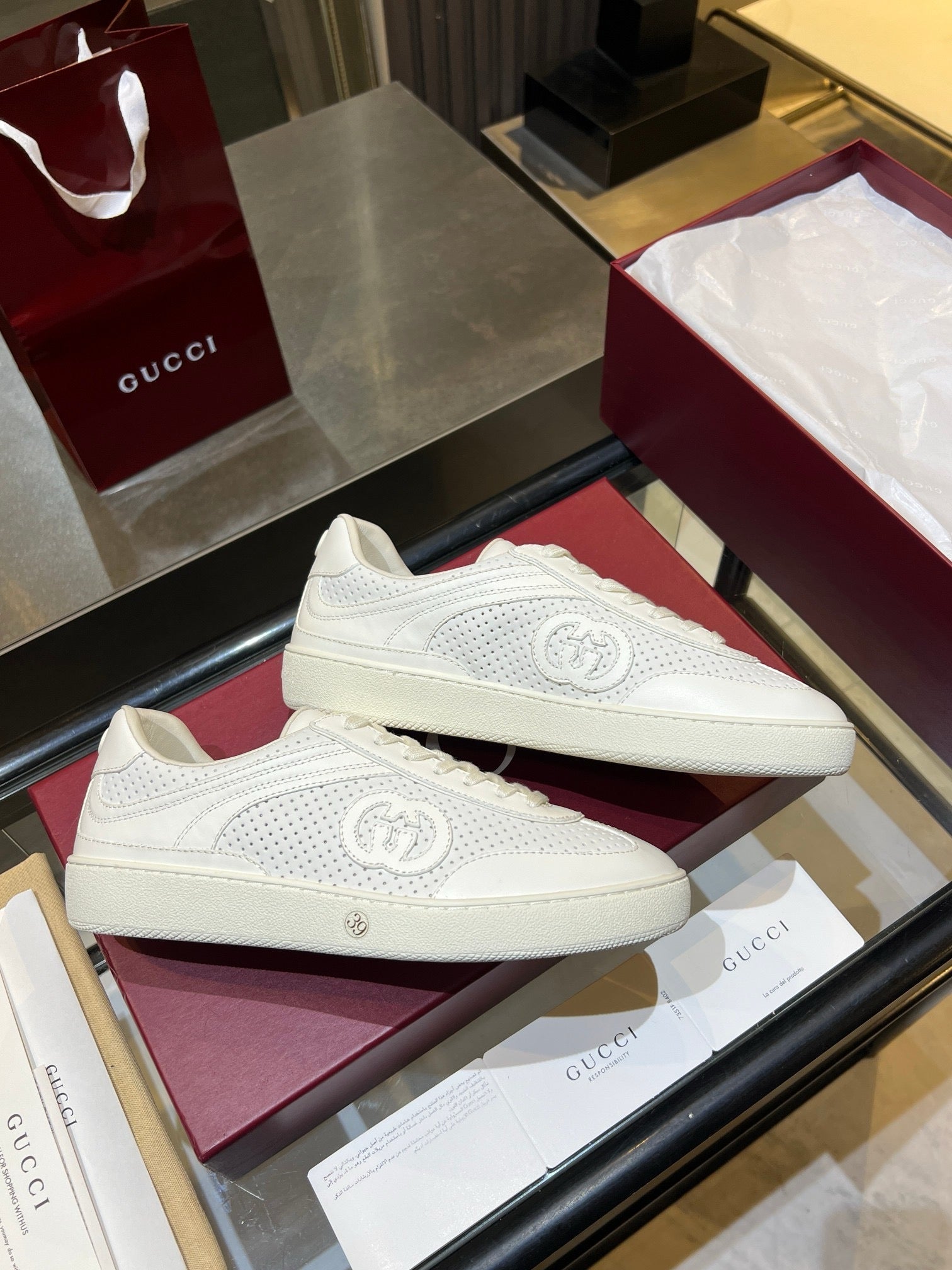 SE1701 Gucci Women's G75 Sneaker / Size5-12