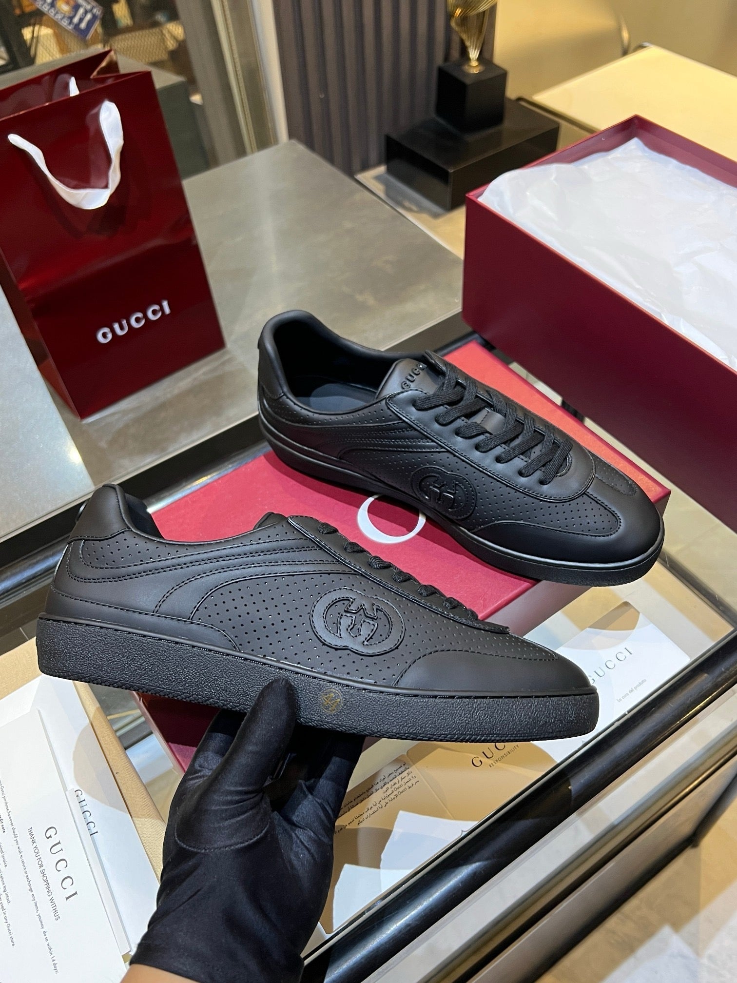 SE1702 Gucci Women's G75 Sneaker / Size5-12