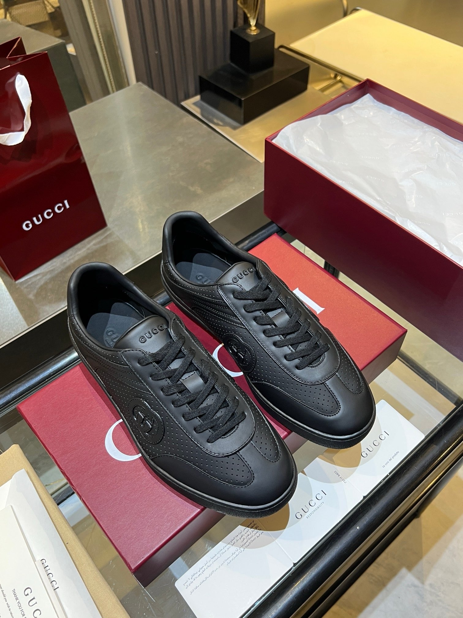SE1702 Gucci Women's G75 Sneaker / Size5-12