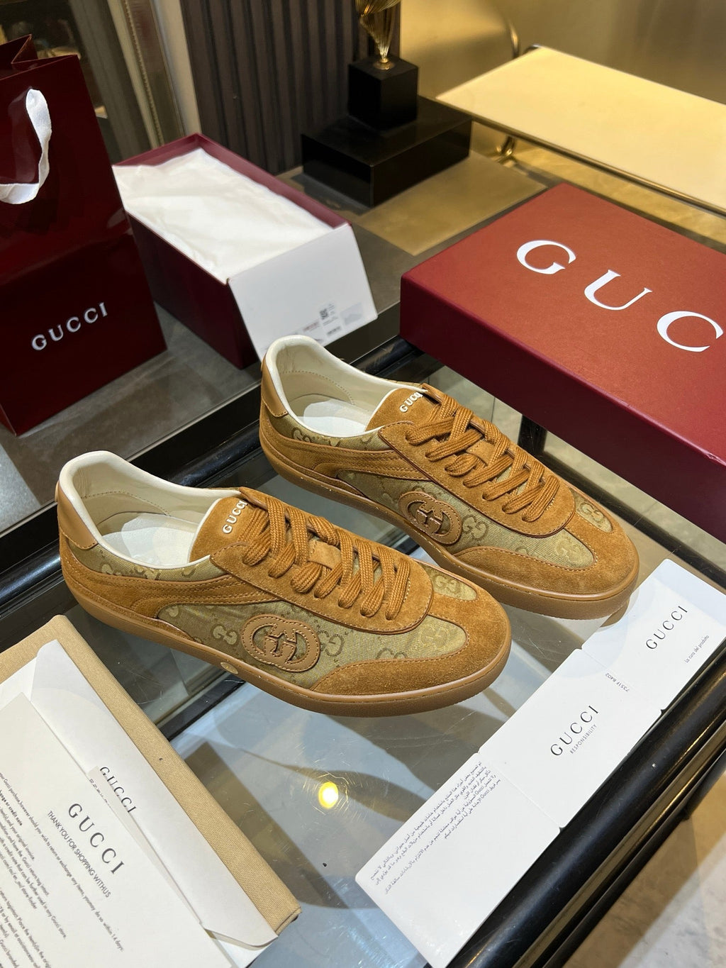 SE1703 Gucci Women's G75 Sneaker / Size5-12