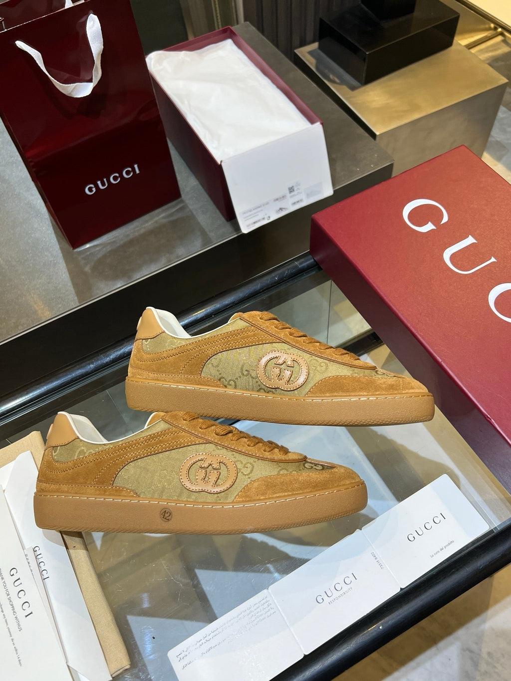 SE1703 Gucci Women's G75 Sneaker / Size5-12
