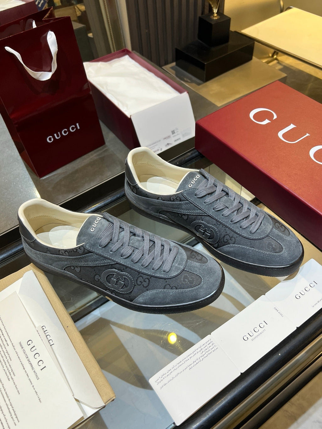 SE1704 Gucci Women's G75 Sneaker / Size5-12