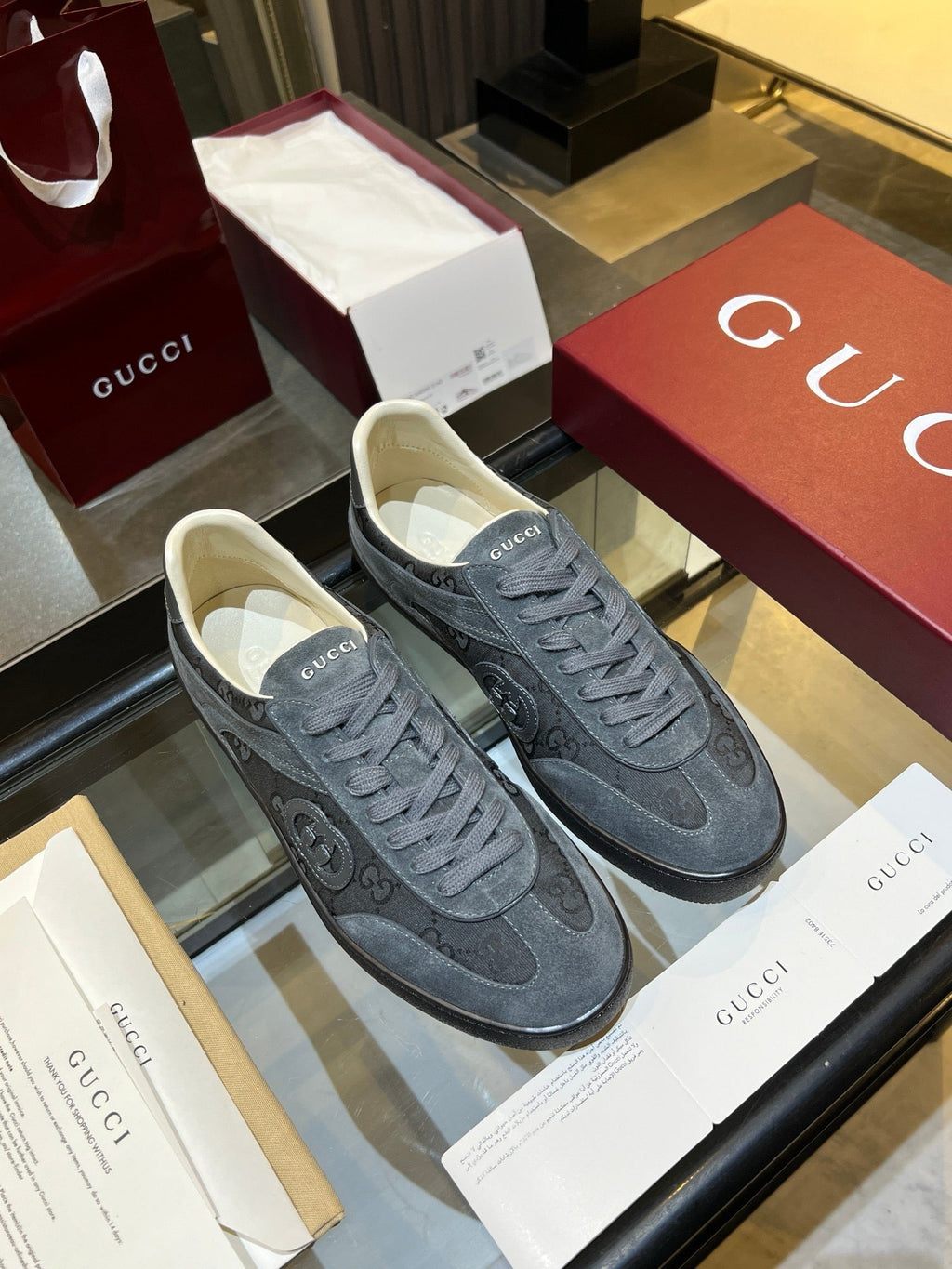 SE1704 Gucci Women's G75 Sneaker / Size5-12