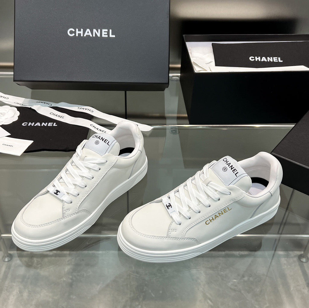 SE1128 CC Sneakers / Size5-9