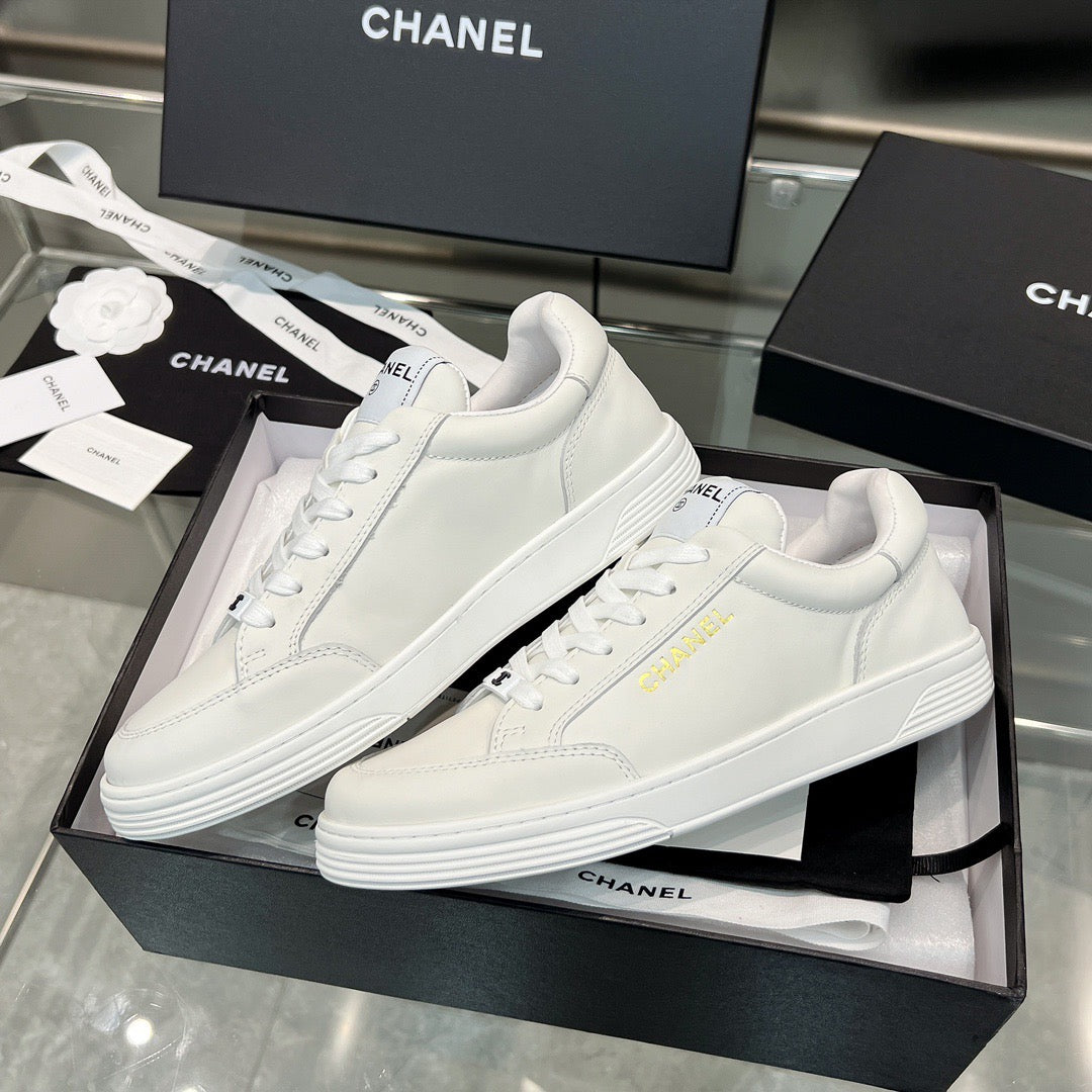 SE1128 CC Sneakers / Size5-9