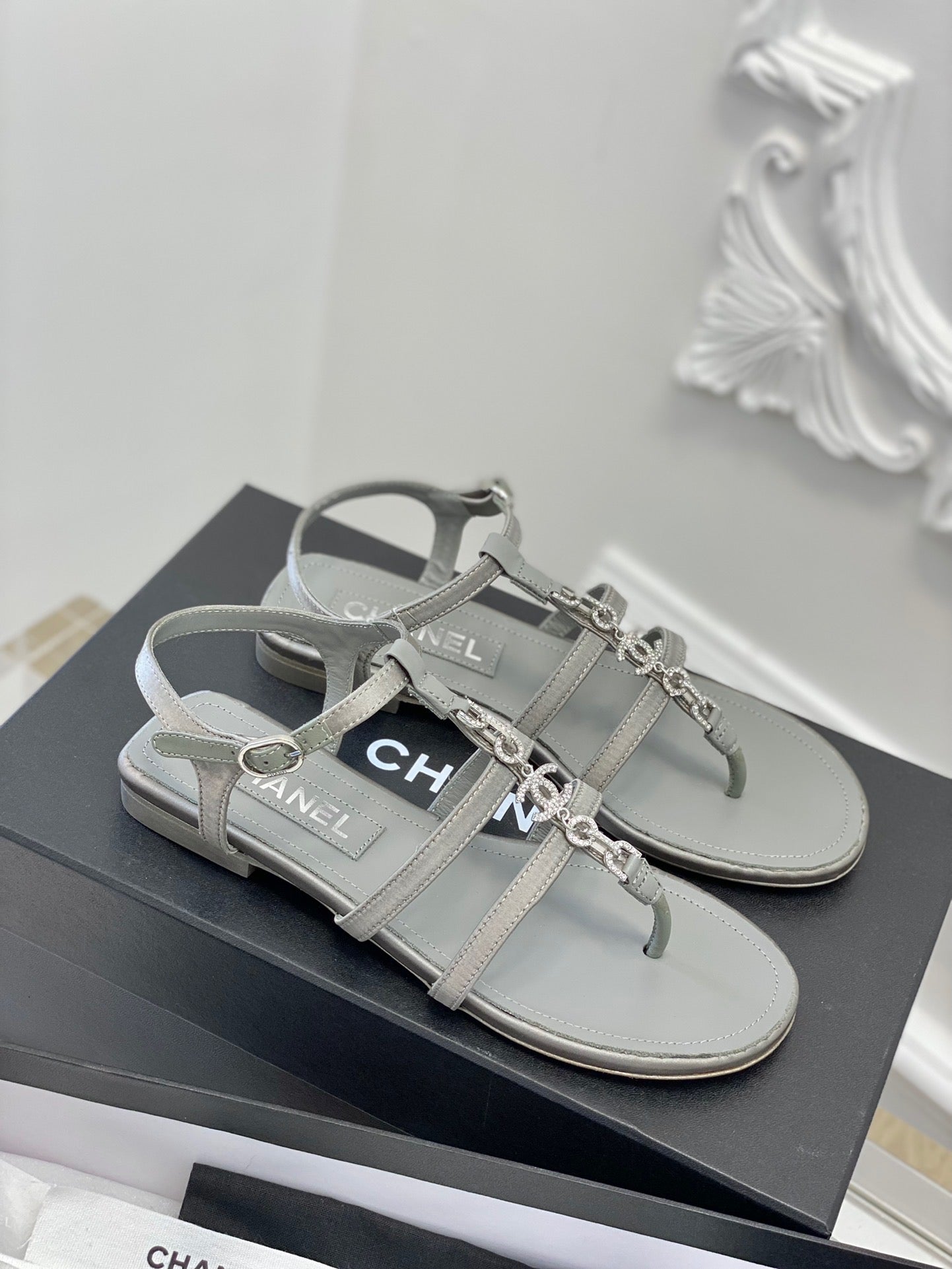 SE1117 CC Sandals / Size5-10