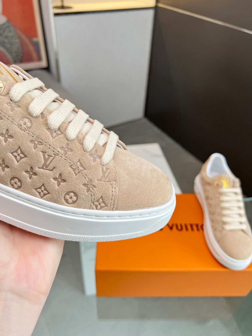SE1194 LB Time Out Sneaker / Size4-11