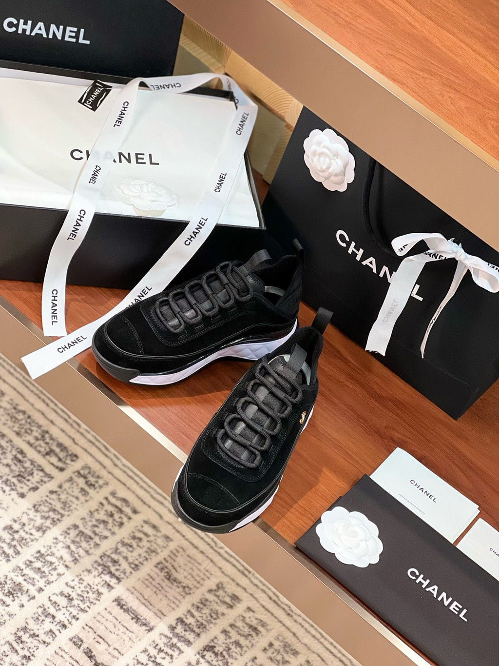 SE1712 Chanel Sneakers / Size5-12