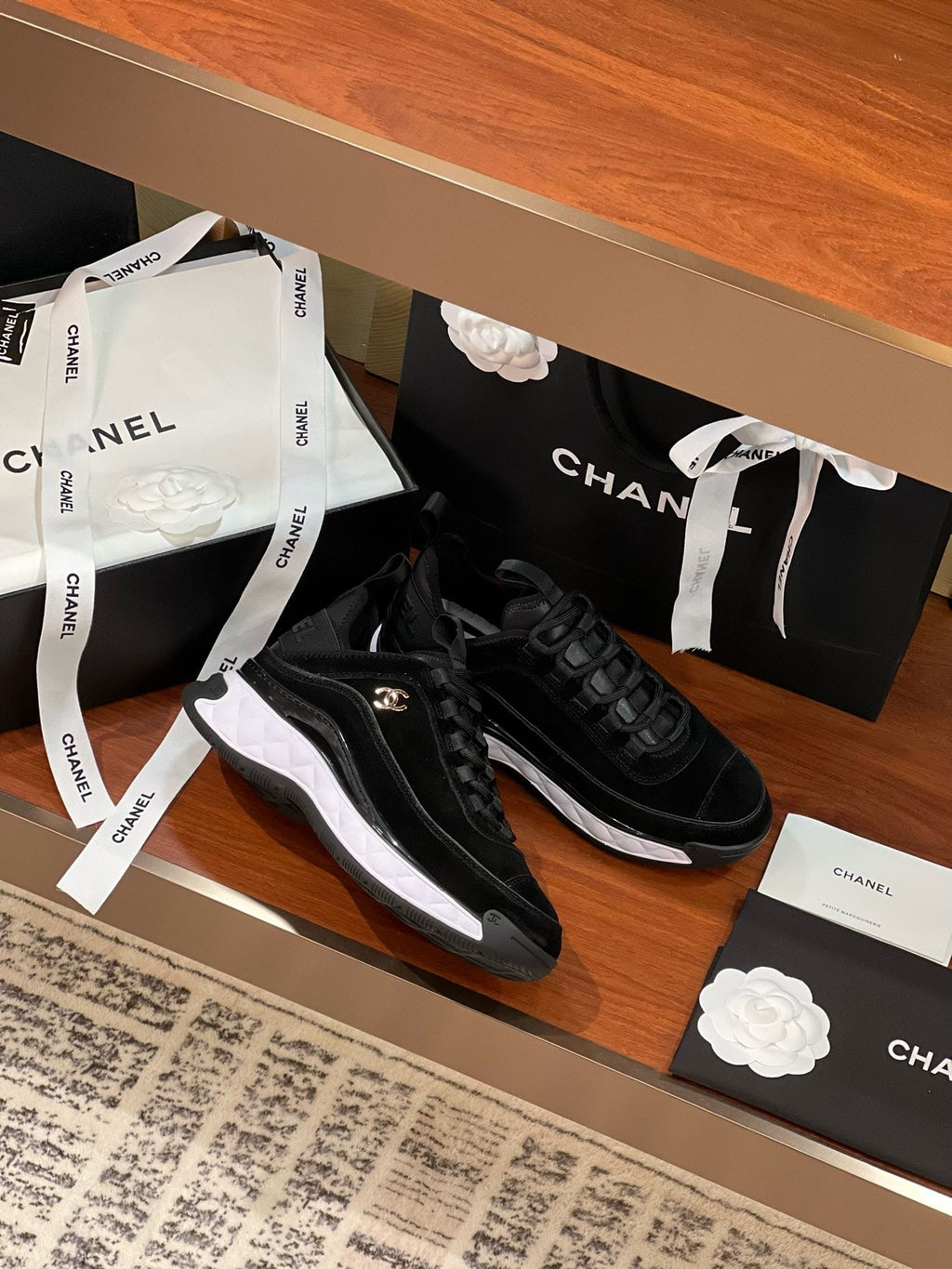 SE1712 Chanel Sneakers / Size5-12