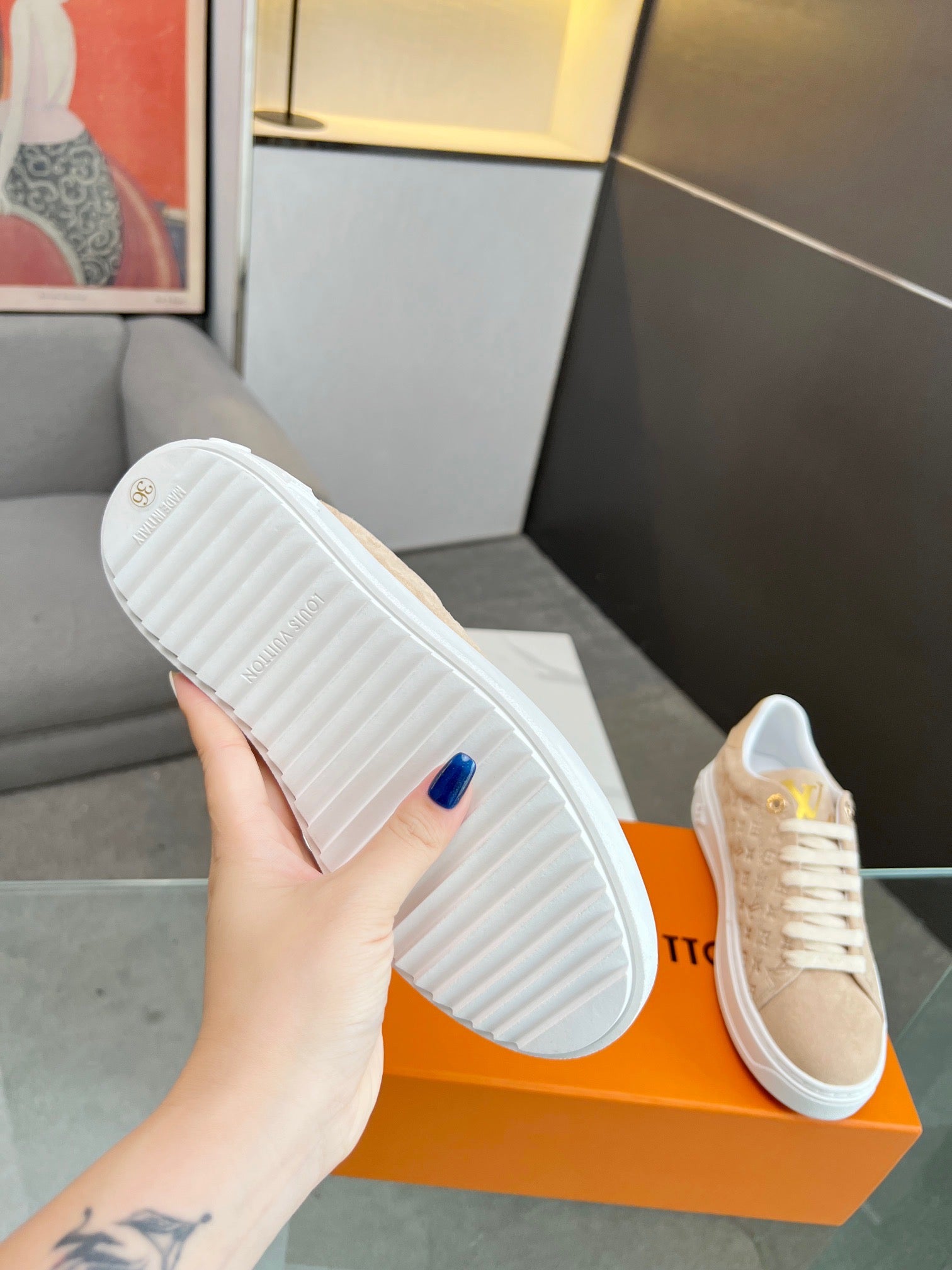 SE1194 LB Time Out Sneaker / Size4-11