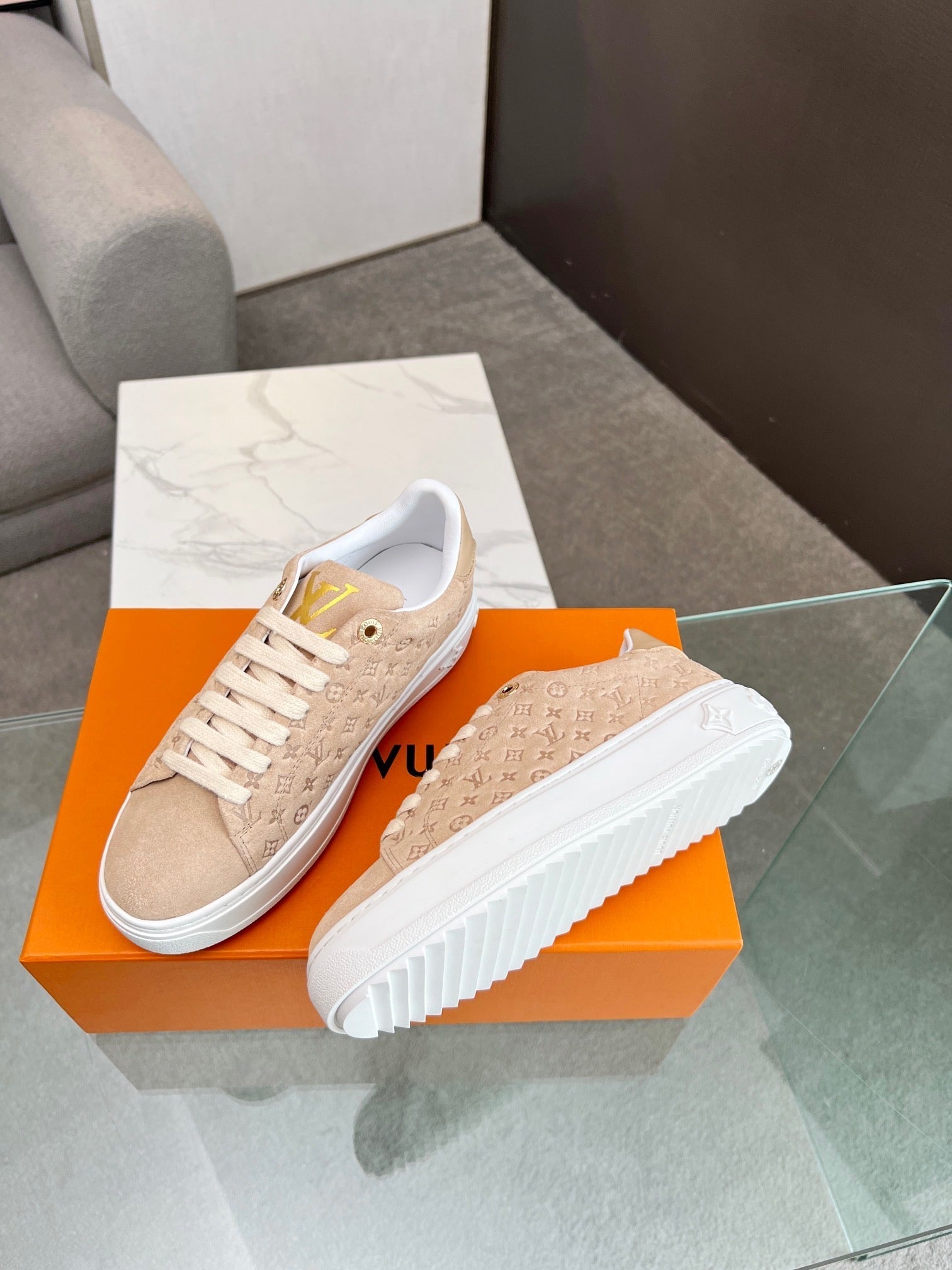 SE1194 LB Time Out Sneaker / Size4-11