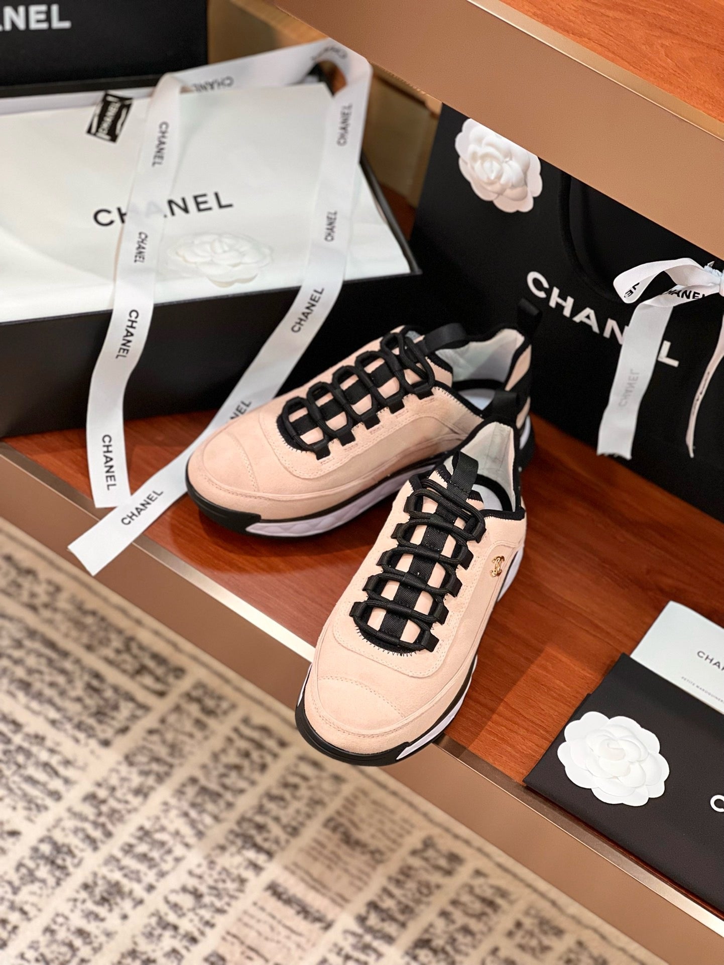SE1713 Chanel Sneakers / Size5-12