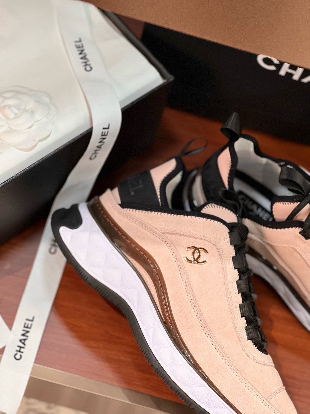 SE1713 Chanel Sneakers / Size5-12