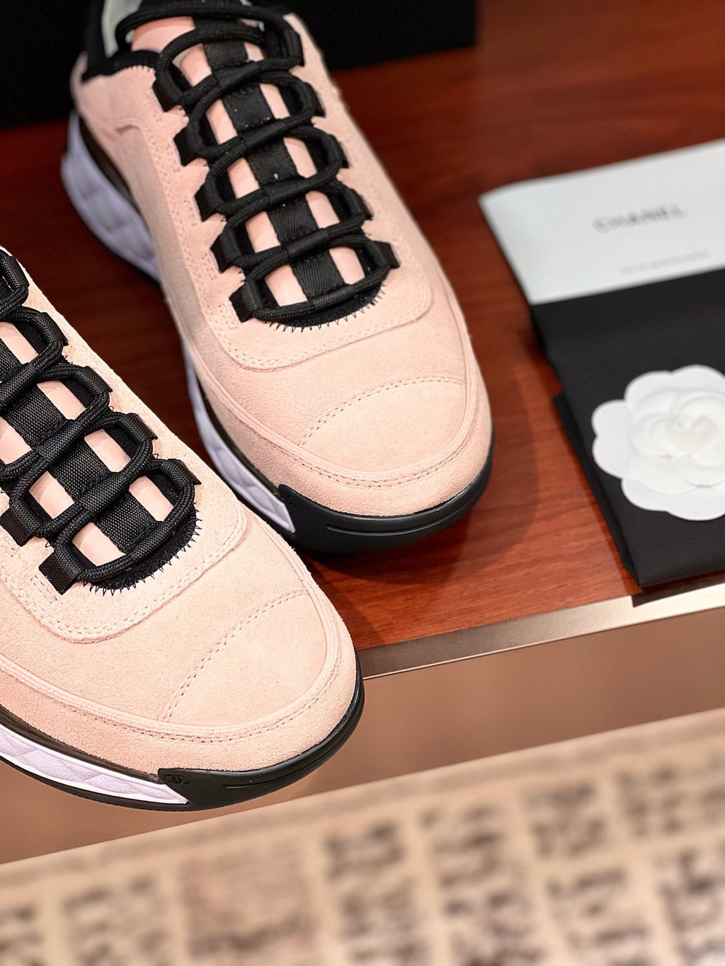 SE1713 Chanel Sneakers / Size5-12