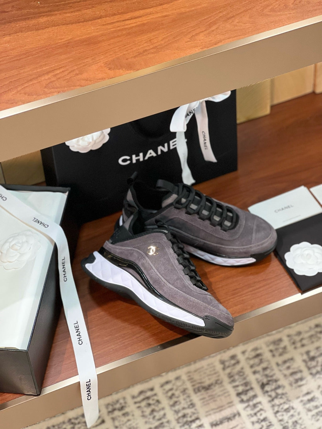 SE1714 Chanel Sneakers / Size5-12