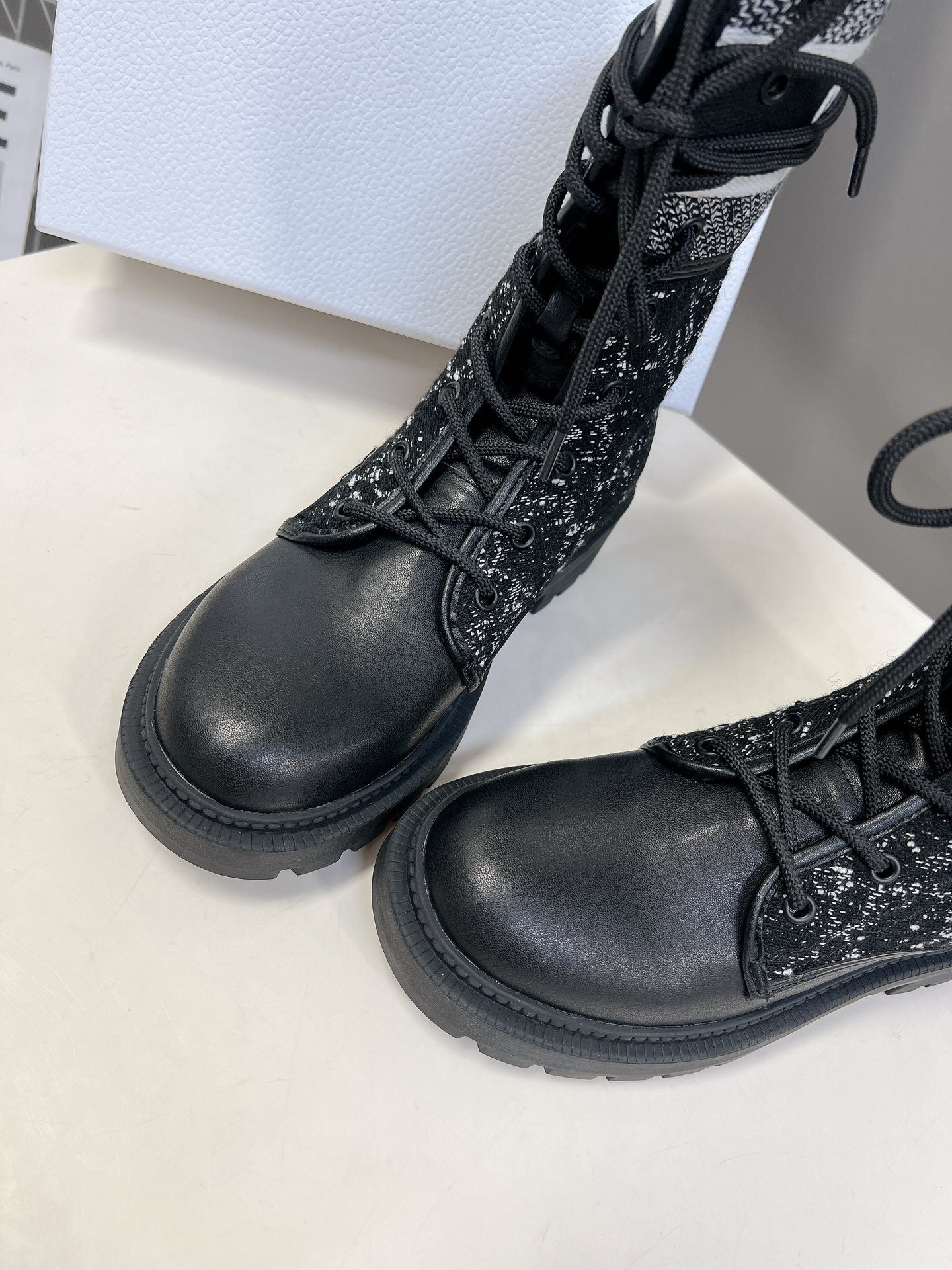 SE1263 D-Major Ankle Boot / Size5-10