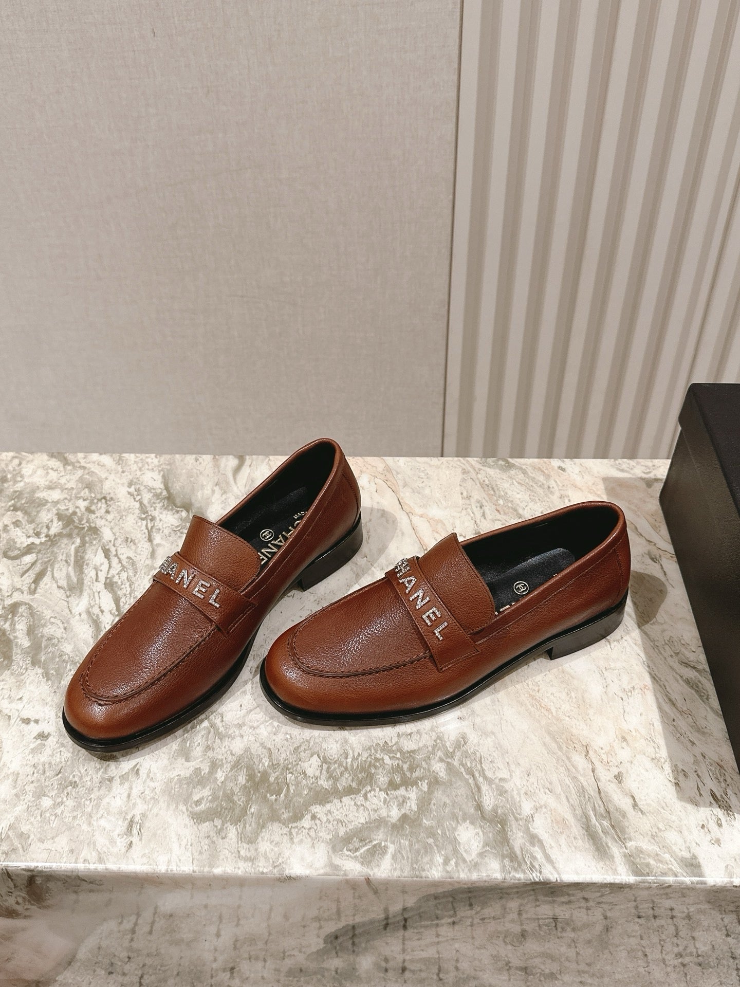 SE1709 Chanel Moccasins / Size5-11