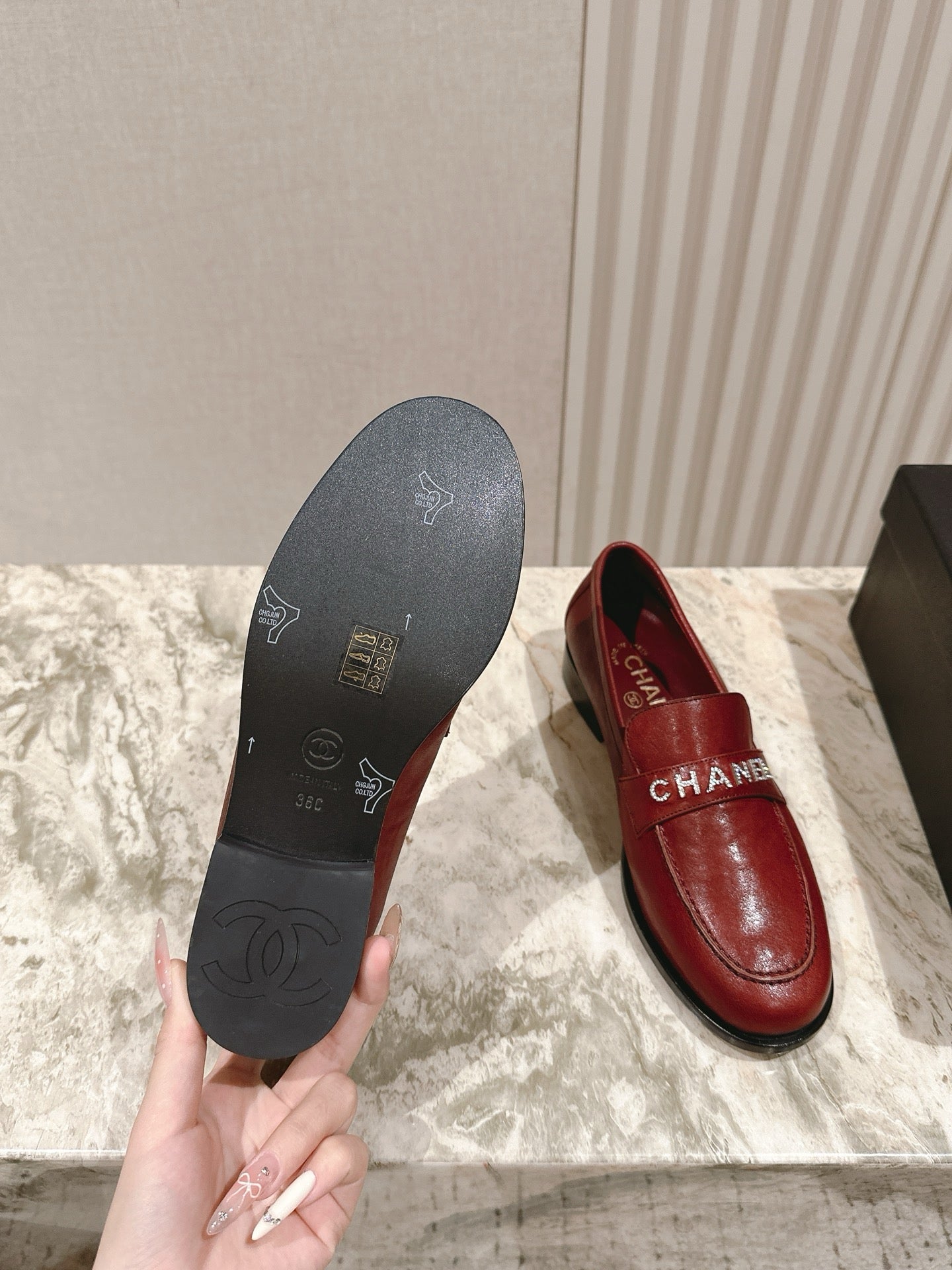 SE1709 Chanel Moccasins / Size5-11