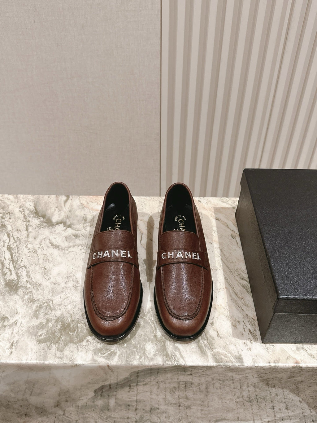 SE1710 Chanel Moccasins / Size5-11