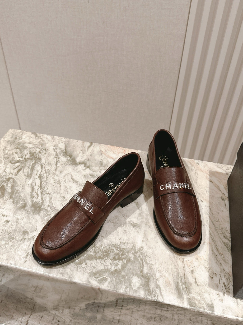SE1710 Chanel Moccasins / Size5-11
